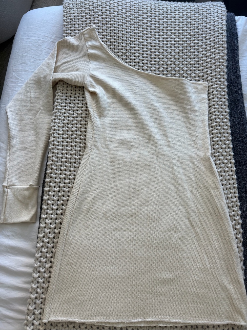 One-Shoulder Cream Knit Dress